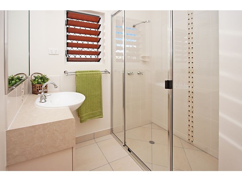 2/70 Sandplover Court, Bohle Plains QLD 4817