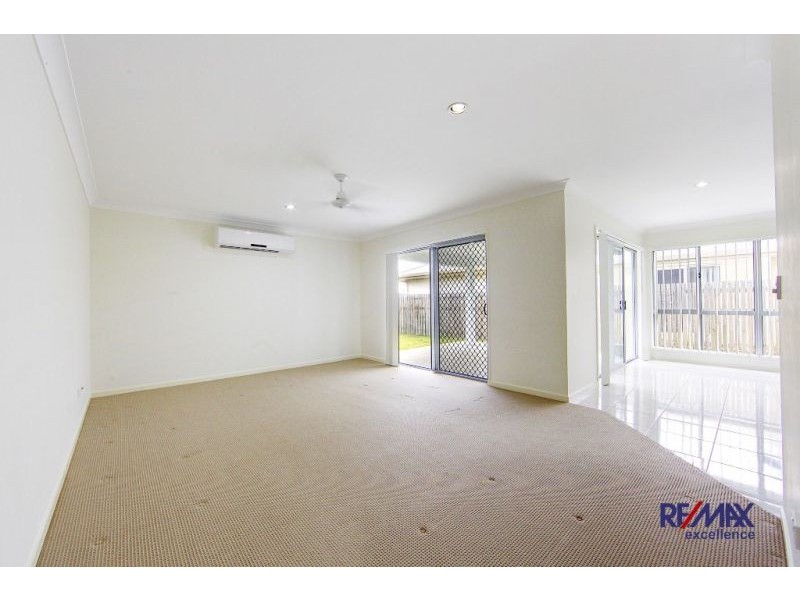 16 Apple Gum, Mount Low QLD 4818