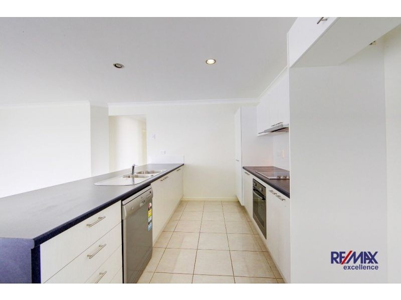 16 Apple Gum, Mount Low QLD 4818