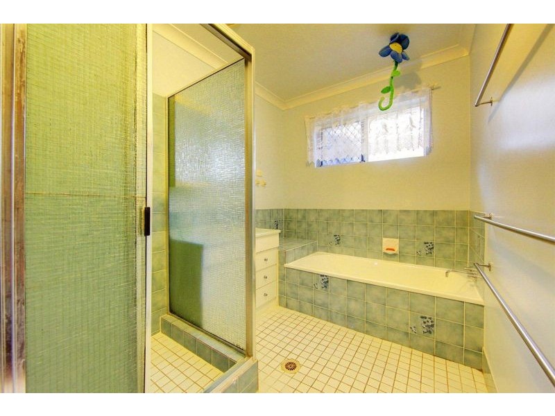 118 Mount Low Parkway, Mount Low QLD 4818