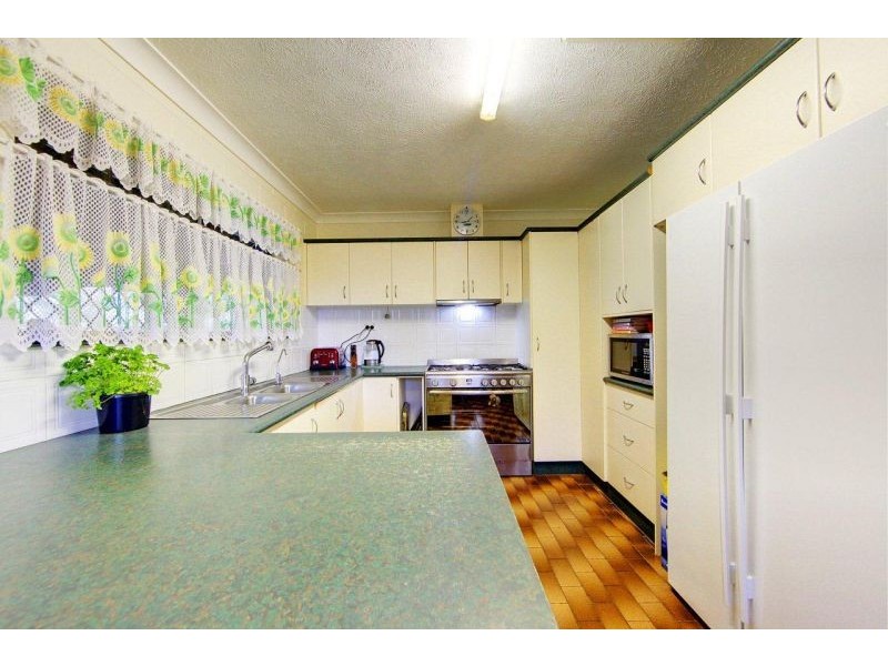 118 Mount Low Parkway, Mount Low QLD 4818