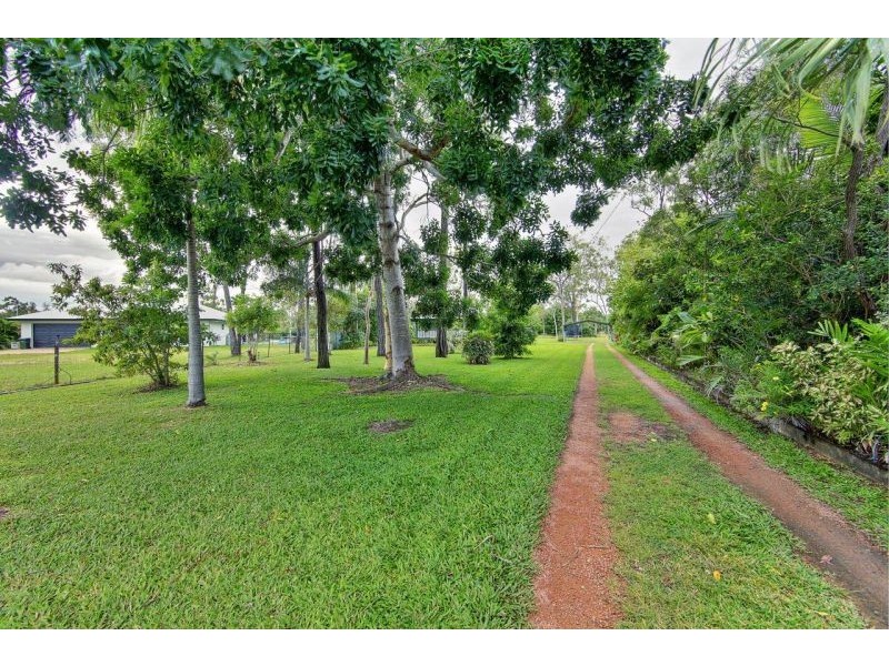 100 Gibraltar Rd, Rangewood QLD 4817