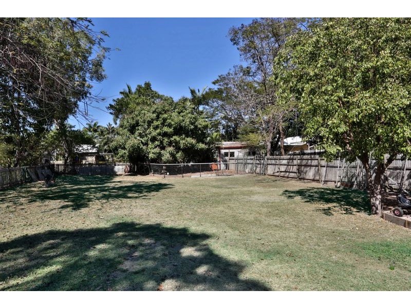 48 Townsend Street, Mysterton QLD 4812