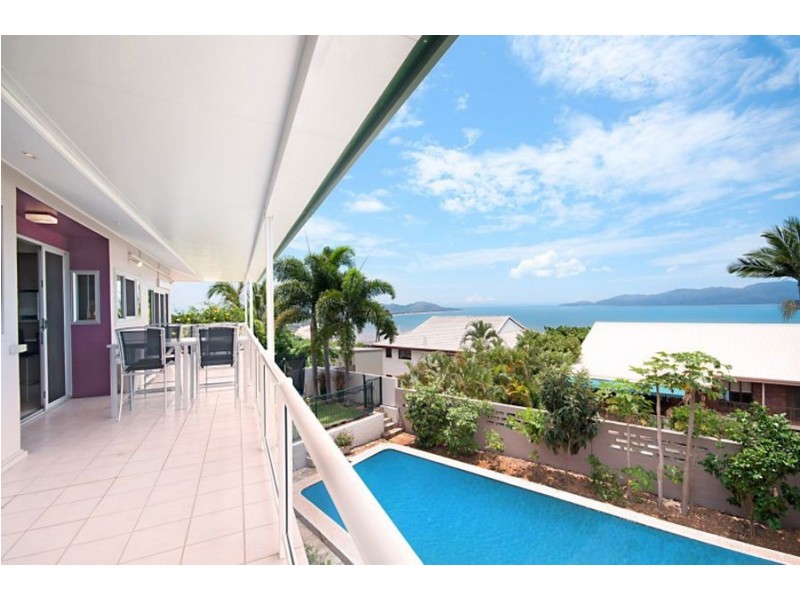 4 Edinburgh Court, Castle Hill QLD 4810