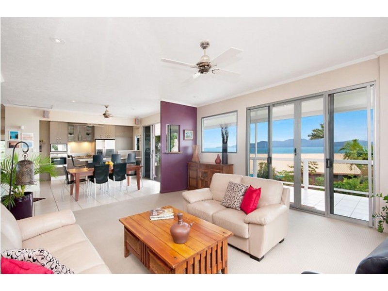 4 Edinburgh Court, Castle Hill QLD 4810