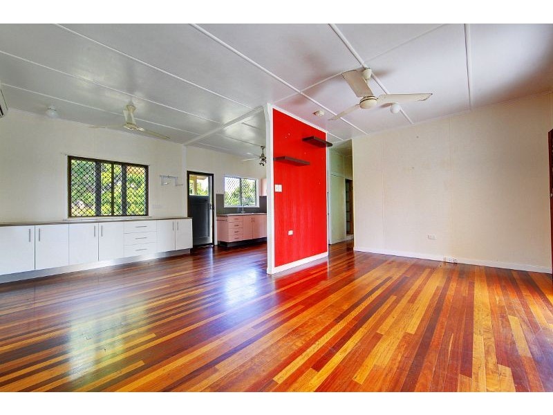 52 Tyrrell Street, Gulliver QLD 4812