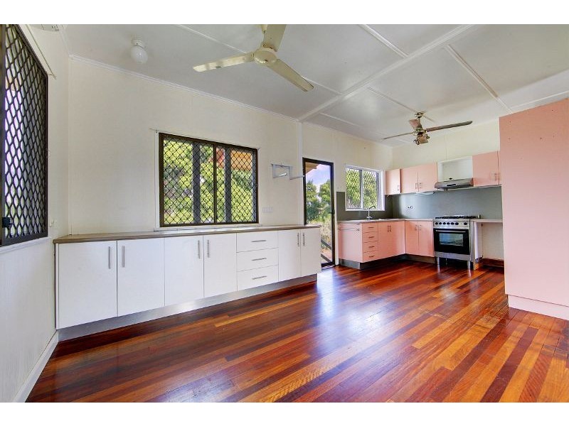 52 Tyrrell Street, Gulliver QLD 4812