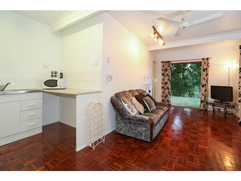 588 Ross River Road, Cranbrook QLD 4814