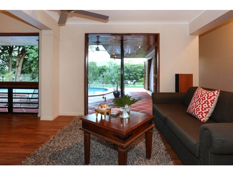 588 Ross River Road, Cranbrook QLD 4814