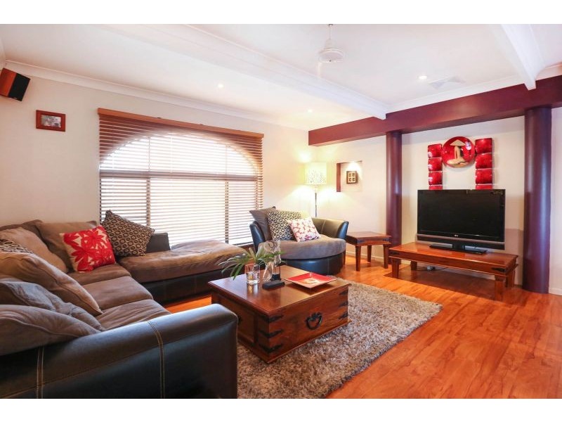 588 Ross River Road, Cranbrook QLD 4814