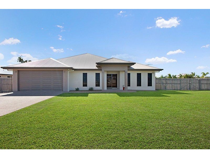 32 Gundabluey Crescent, Mount Low QLD 4818