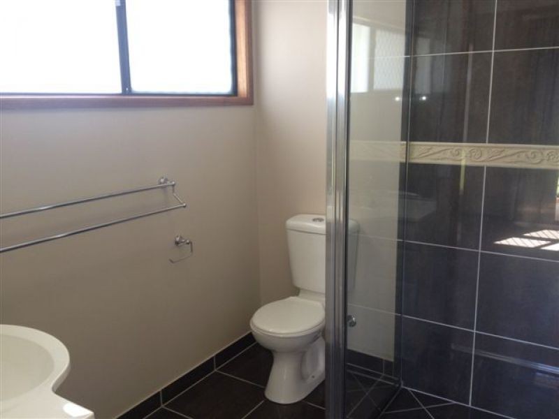 Bushland Beach QLD 4818