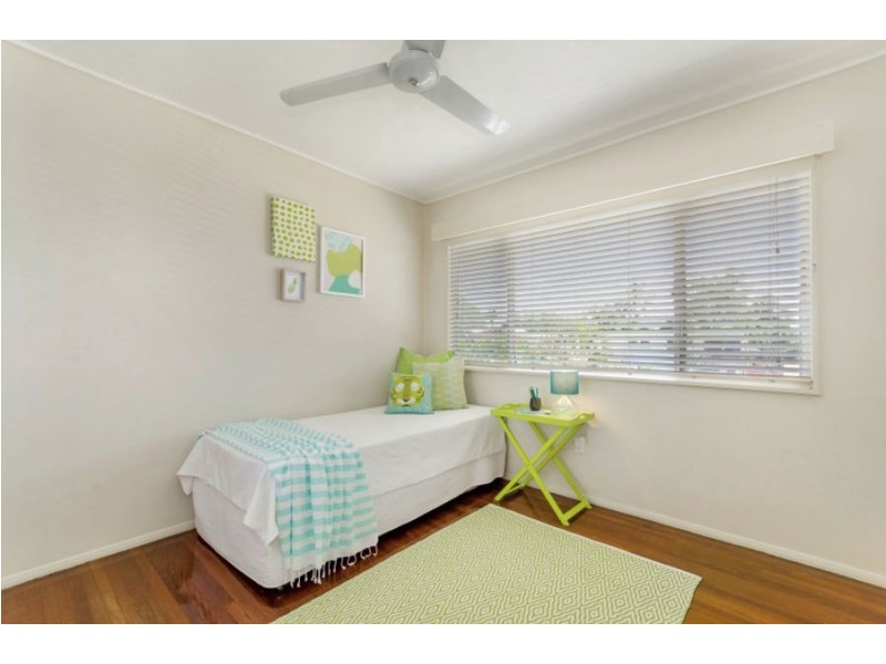 14 Frangipani Street, Cranbrook QLD 4814