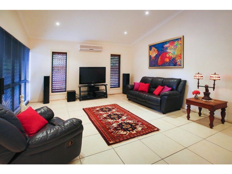 17 Summerlake Circuit, Idalia QLD 4811