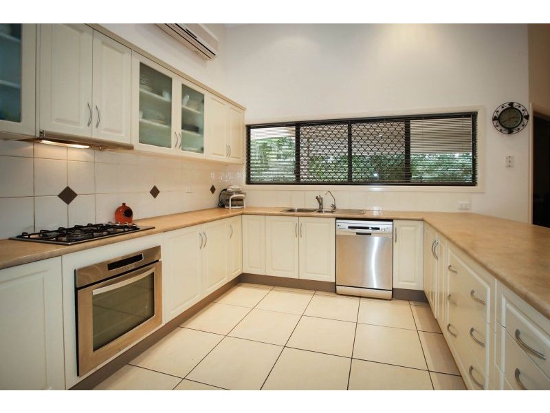 17 Summerlake Circuit, Idalia QLD 4811