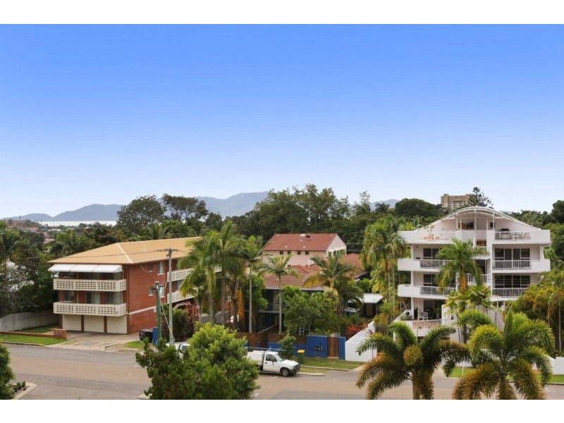 5/5 Alexandra Street, North Ward QLD 4810