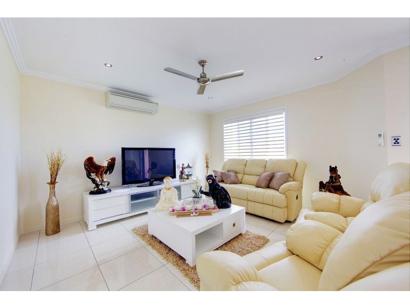 77 Daintree, Bushland Beach QLD 4818