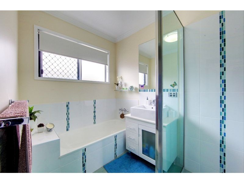 77 Daintree, Bushland Beach QLD 4818