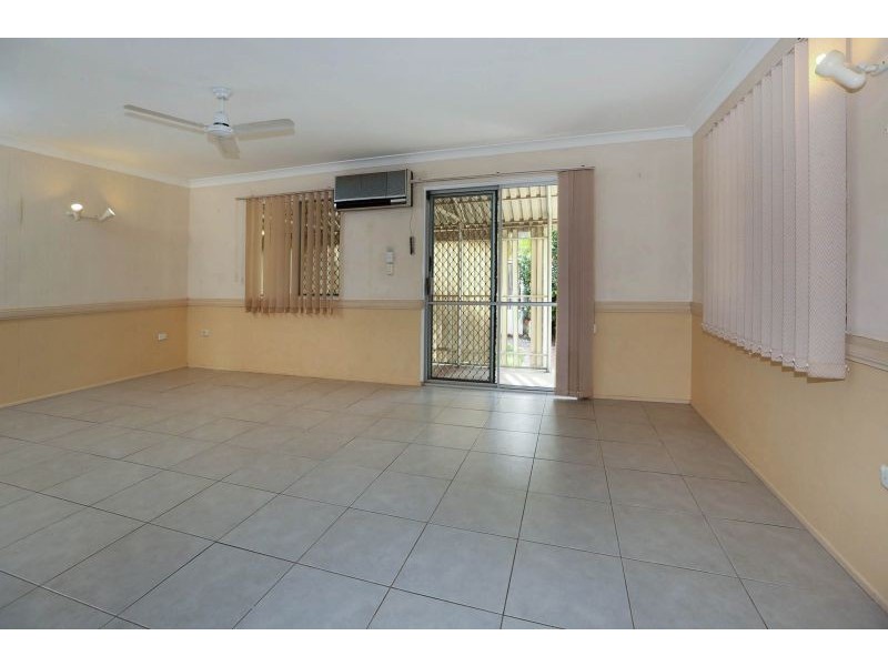 106 Banfield Drive, Mount Louisa QLD 4814