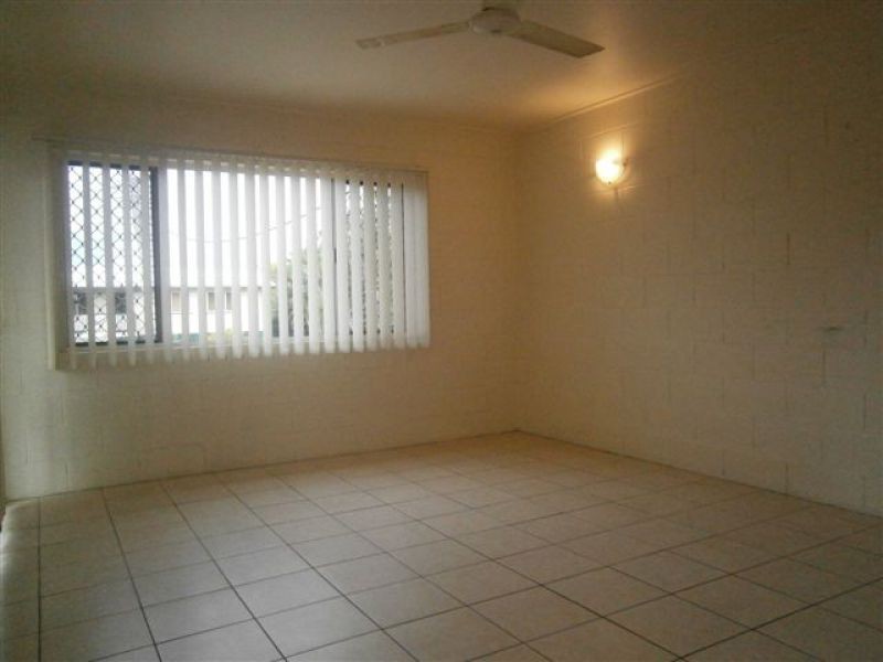 3/15 Maroong Street, Currajong QLD 4812