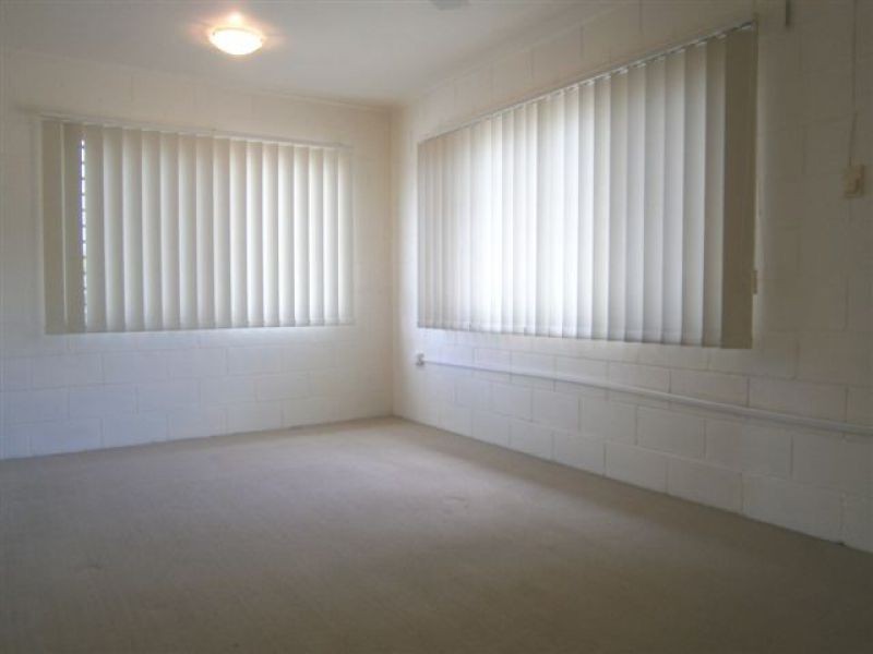 3/15 Maroong Street, Currajong QLD 4812