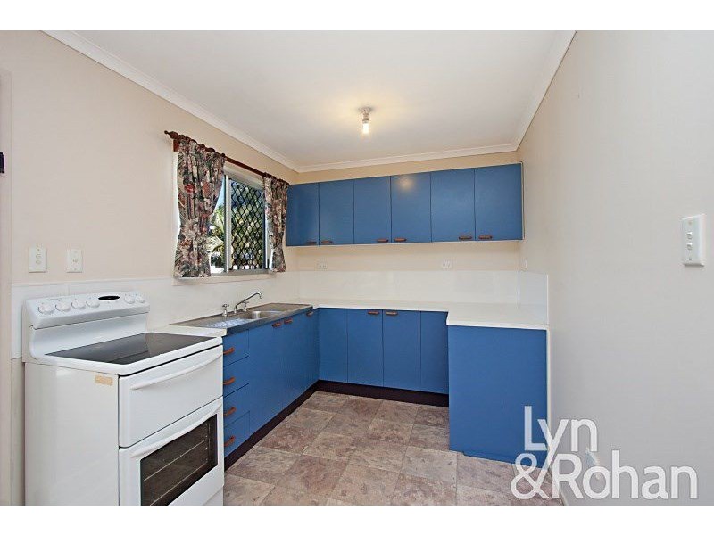 16 Salina Drive, Kelso QLD 4815