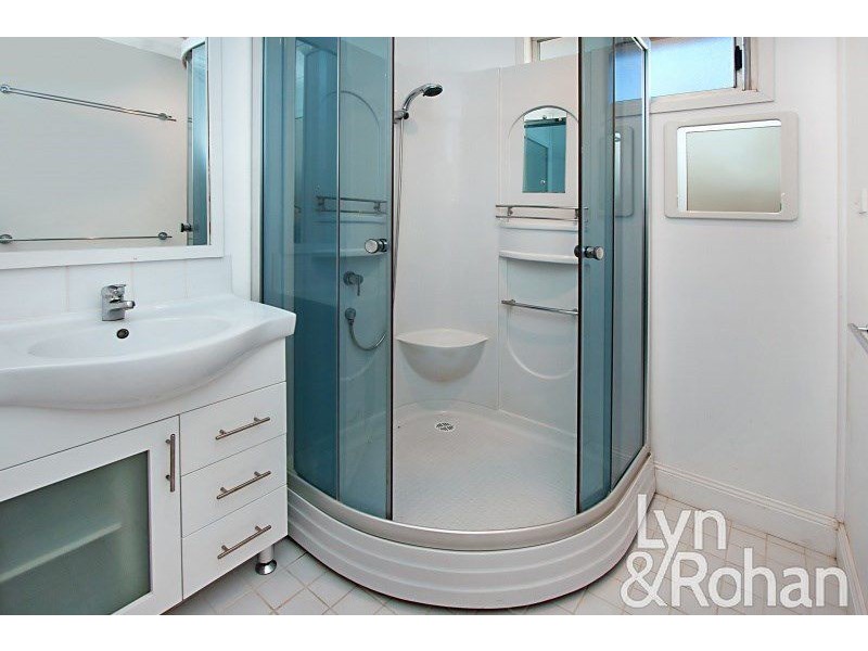 16 Salina Drive, Kelso QLD 4815