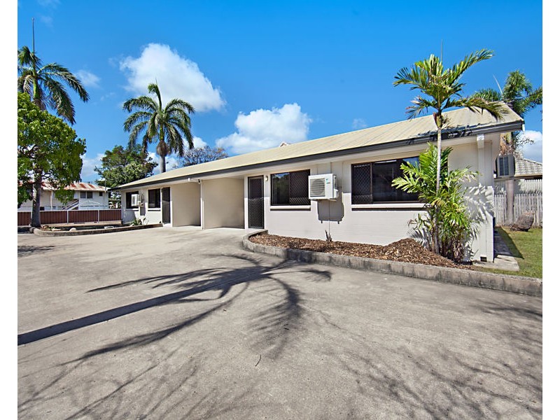 2/10 Einasleigh Crescent, Pimlico QLD 4812