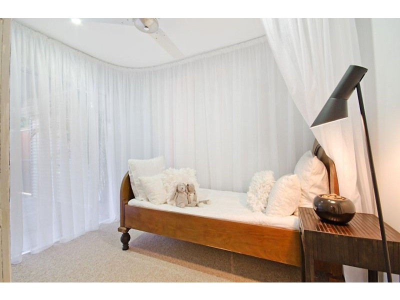 11 De Courcey Street, Mundingburra QLD 4812