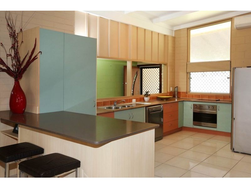 12 Choonda Street, Cranbrook QLD 4814