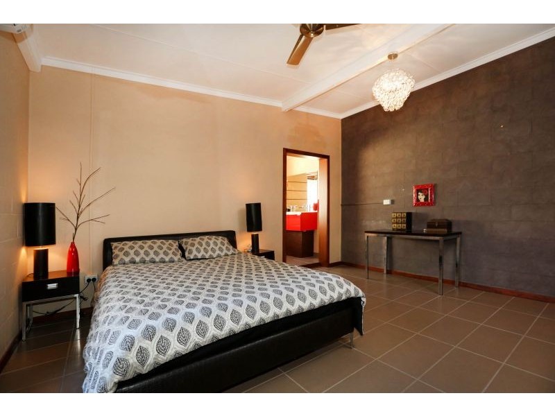 12 Choonda Street, Cranbrook QLD 4814