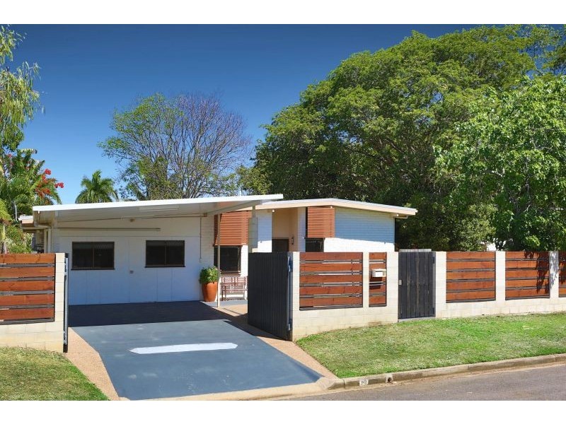 12 Choonda Street, Cranbrook QLD 4814