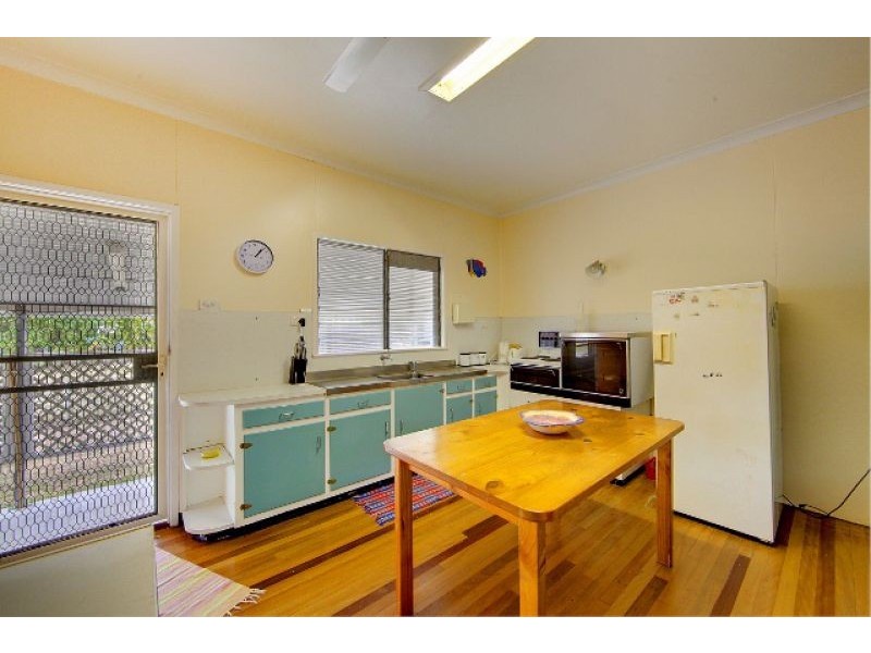 219 Pavia Drive, Nome QLD 4816