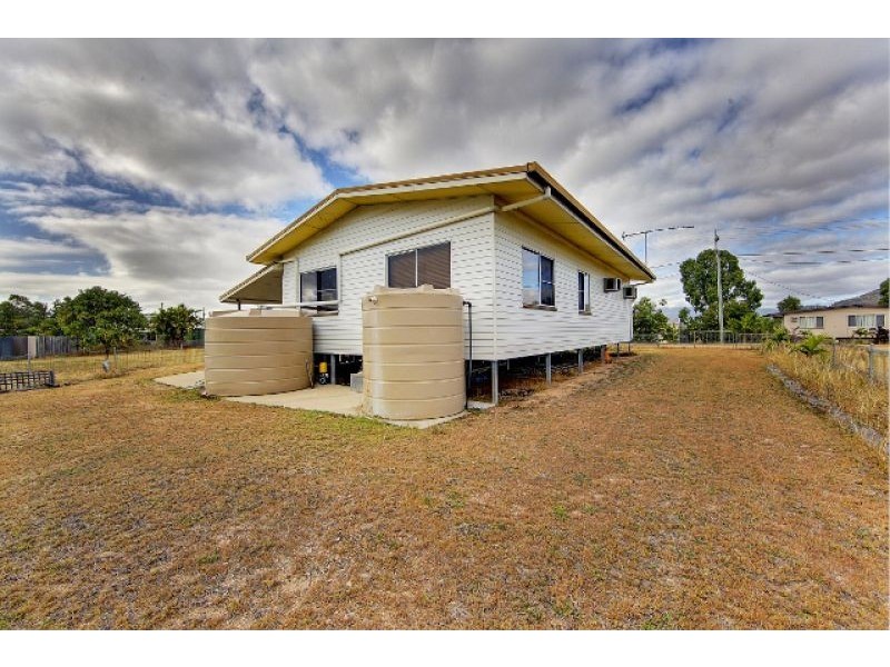 219 Pavia Drive, Nome QLD 4816