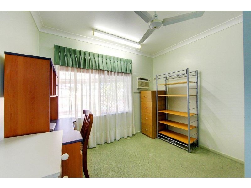 6 Capri Court, Heatley QLD 4814