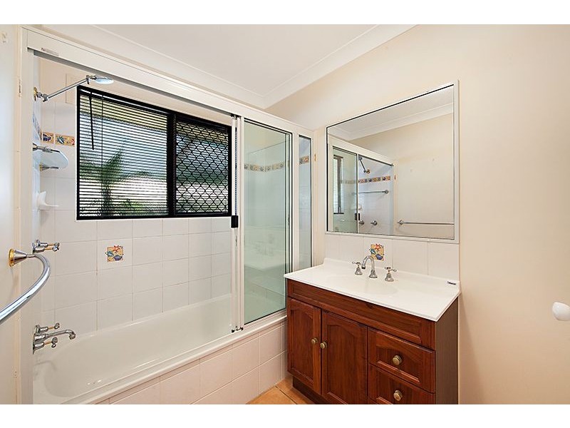 62 Greenwood Drive, Kirwan QLD 4817