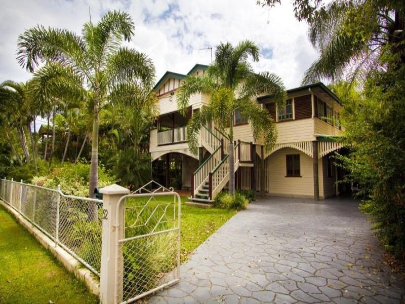 52 Norris Street, Hermit Park QLD 4812