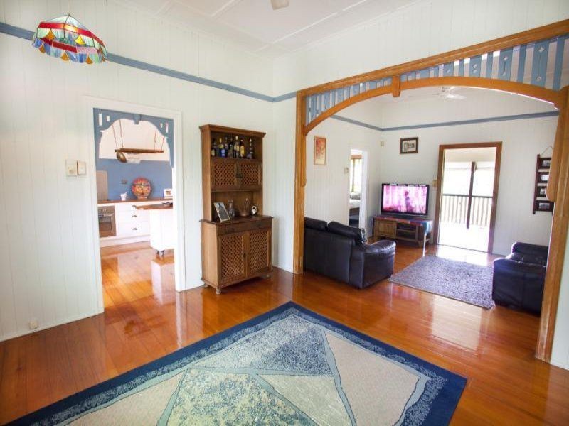 52 Norris Street, Hermit Park QLD 4812