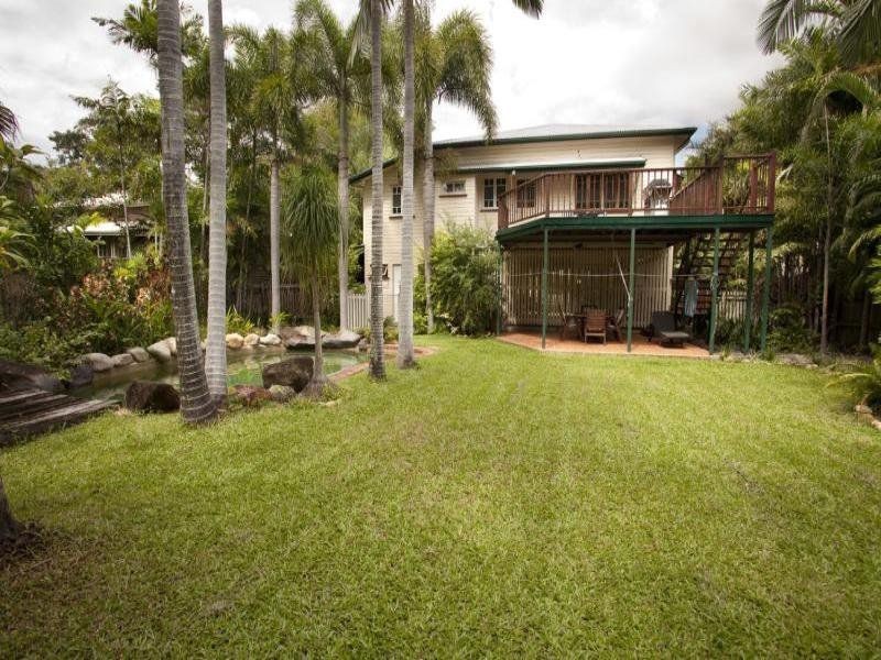 52 Norris Street, Hermit Park QLD 4812