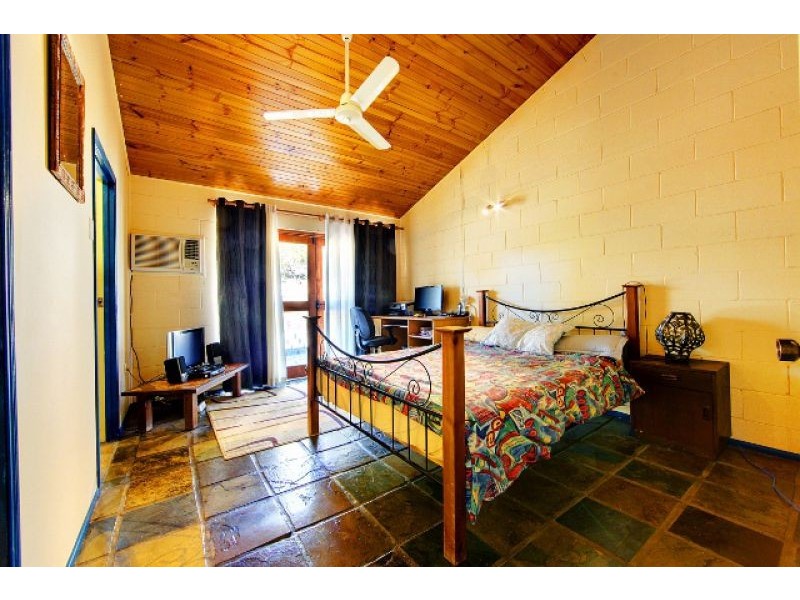 14 Mt Clifton Court, Alligator Creek QLD 4816