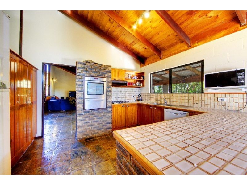 14 Mt Clifton Court, Alligator Creek QLD 4816