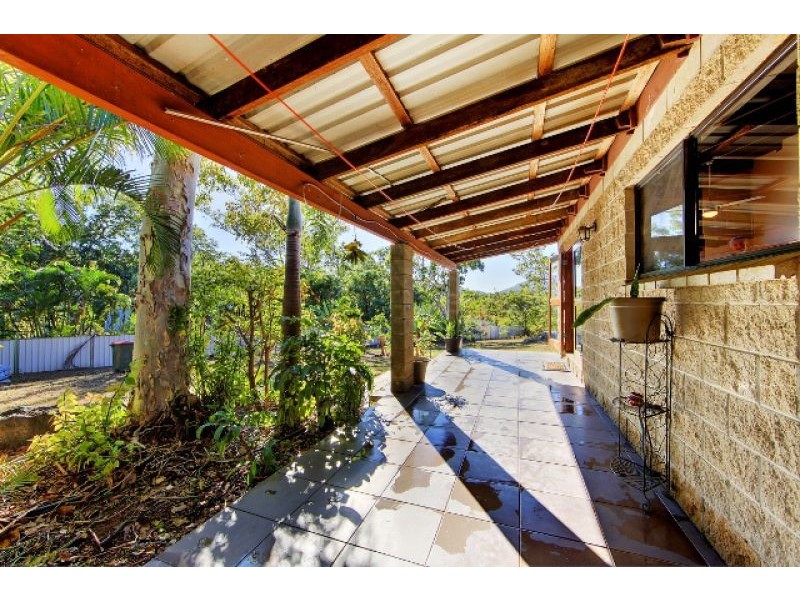 14 Mt Clifton Court, Alligator Creek QLD 4816