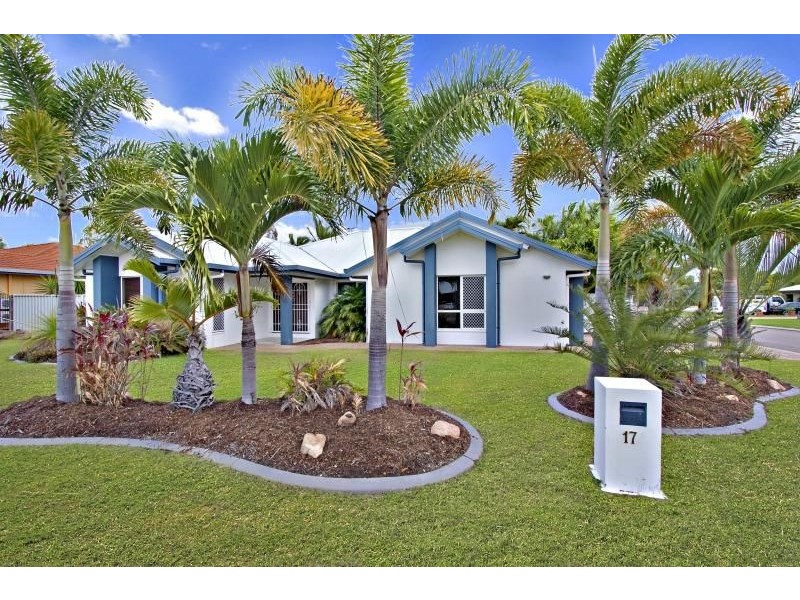 17 Livistonia Close, Bushland Beach QLD 4818