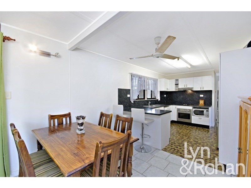 16 Kulgun Crescent, Kelso QLD 4815