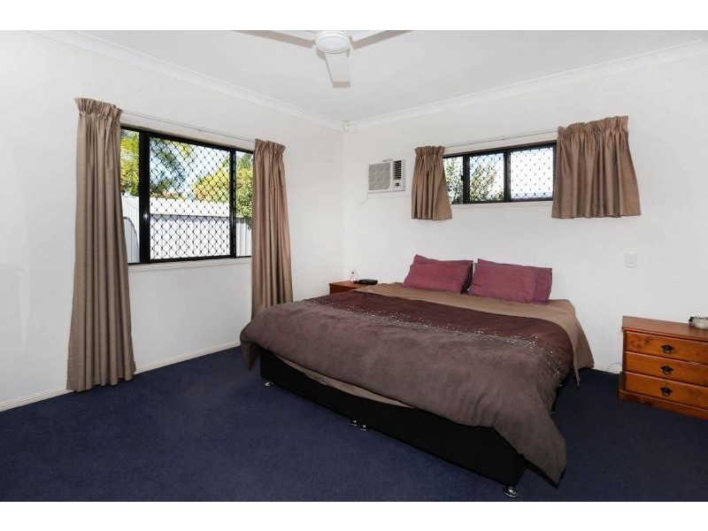 5 Earl Circuit, Kirwan QLD 4817