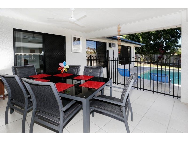 9 Aird Avenue- The Avenues, Kirwan QLD 4817