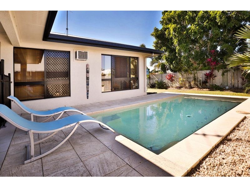 9 Aird Avenue- The Avenues, Kirwan QLD 4817