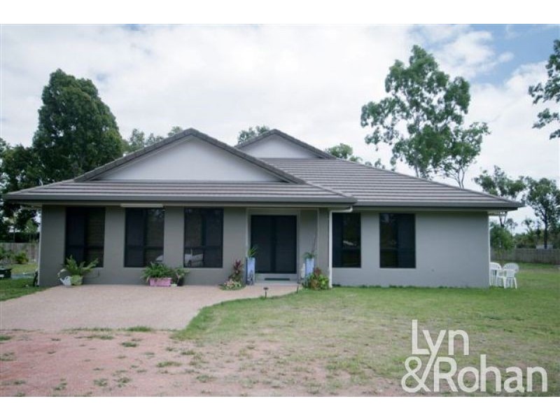 40 Mount Low Parkway, Mount Low QLD 4818