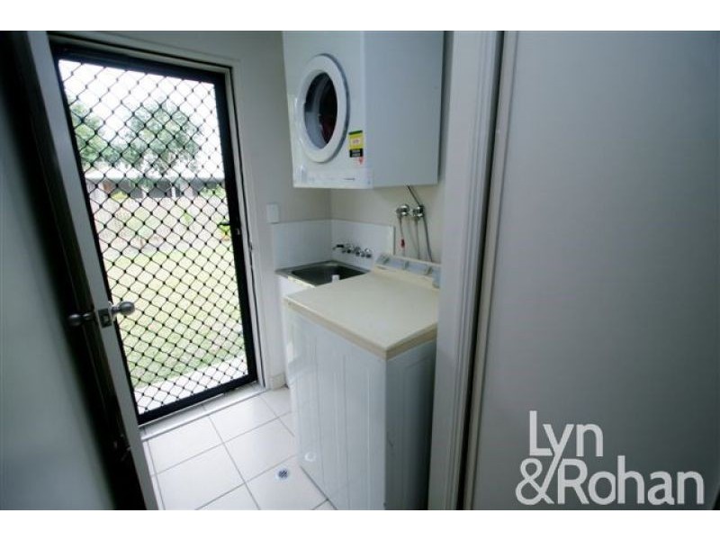 40 Mount Low Parkway, Mount Low QLD 4818