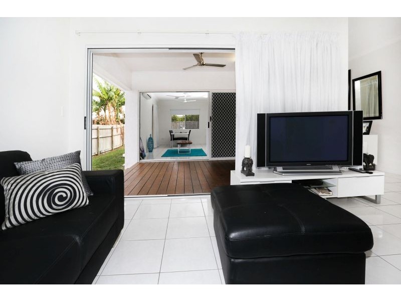 11 Tahlia Circuit, Mount Louisa QLD 4814